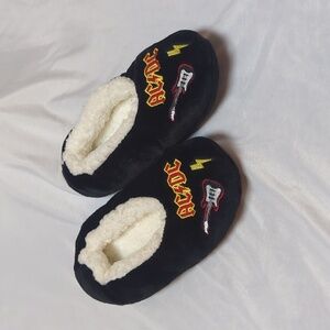 ACDC Guitar Lightning Bolt Slip On Fuzzy Lined House Slippers Non-Slip Approx S